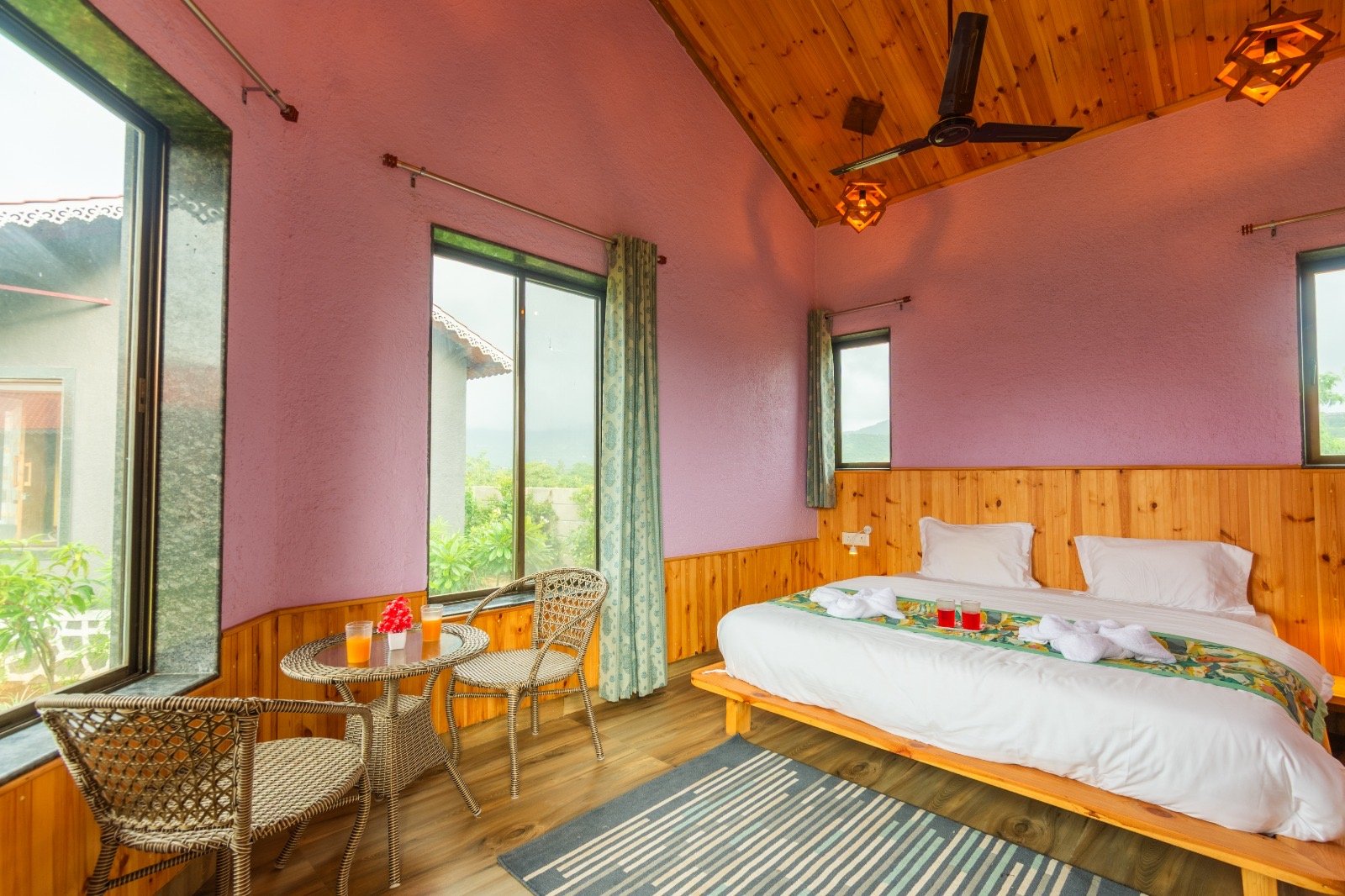 Varu Woods Cottages With Pool At Pawna Lake